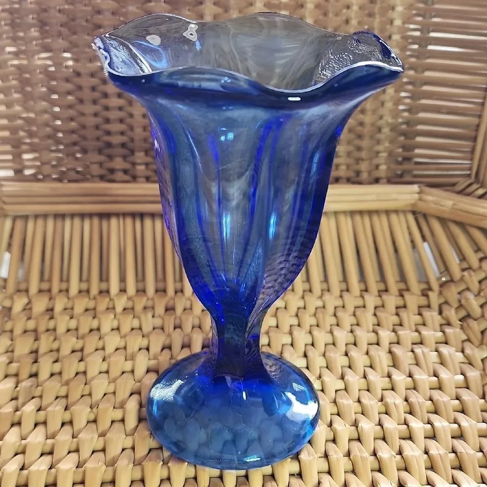 Tulip Style Vintage Anchor Hocking Icecream Sundae Parfait Glass